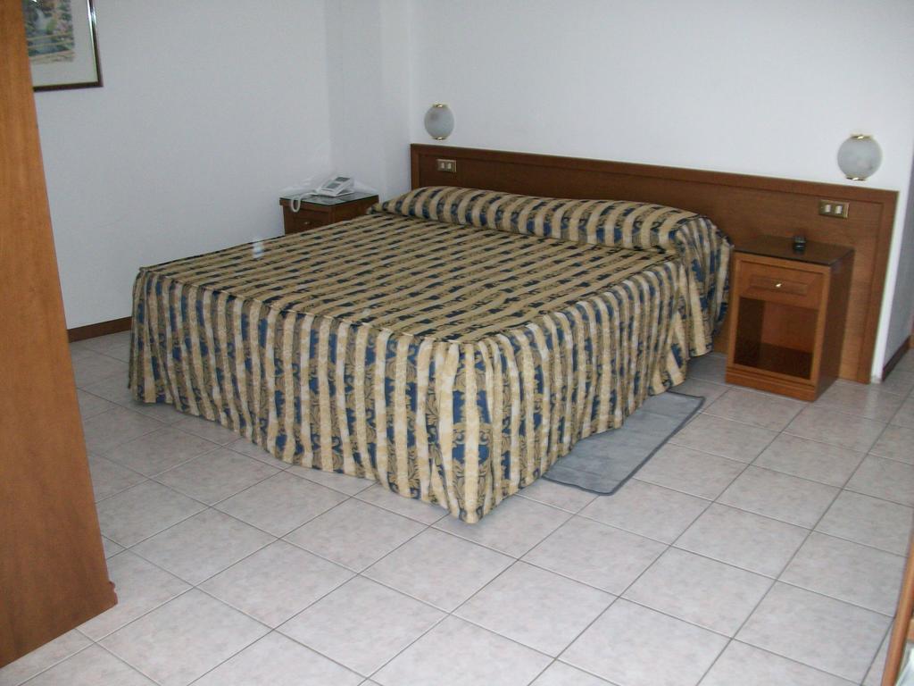 Hotel Santorotto Di Fabio Terrosi Sinalunga Cameră foto